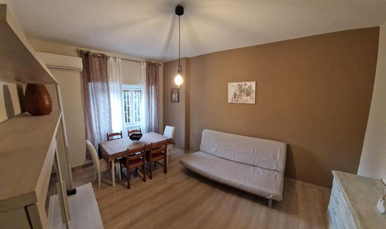 Holiday Home Telese Roma Buitenkant foto
